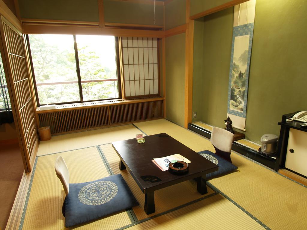 Okada Ryokan Warakutei Takayama  Zewnętrze zdjęcie
