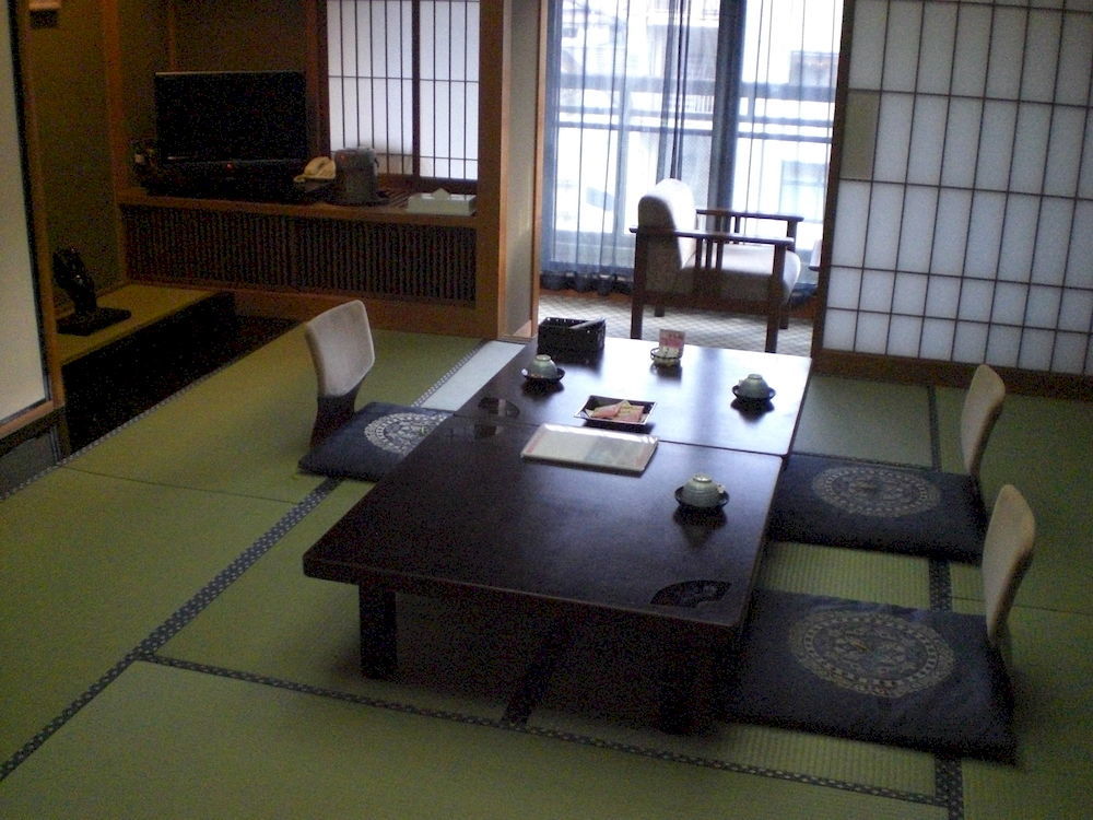 Okada Ryokan Warakutei Takayama  Zewnętrze zdjęcie