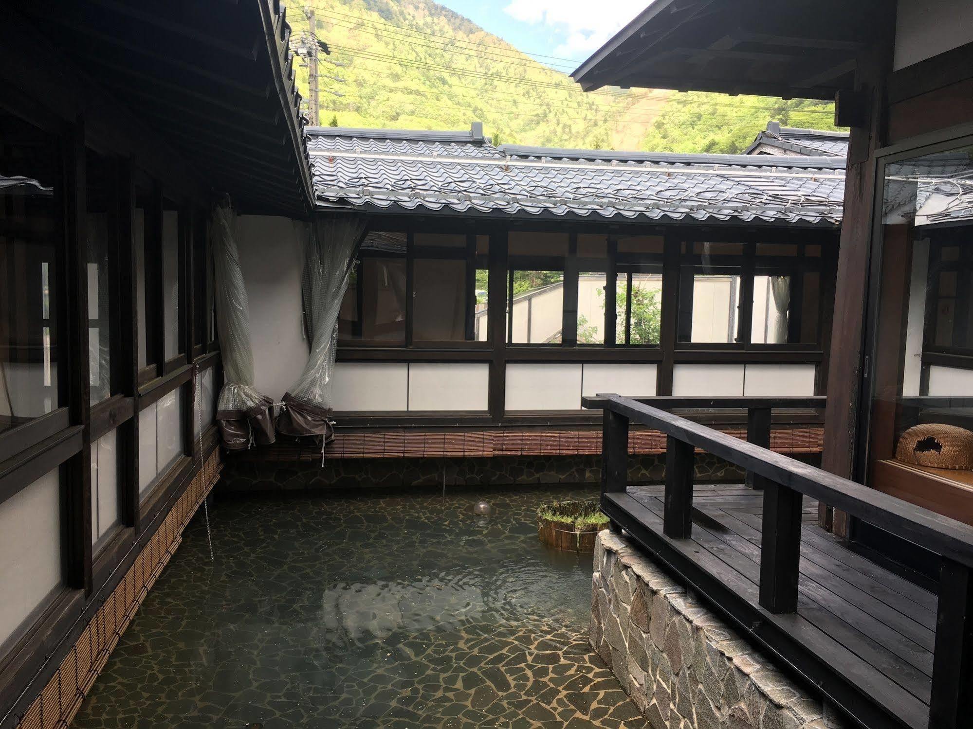 Okada Ryokan Warakutei Takayama  Zewnętrze zdjęcie