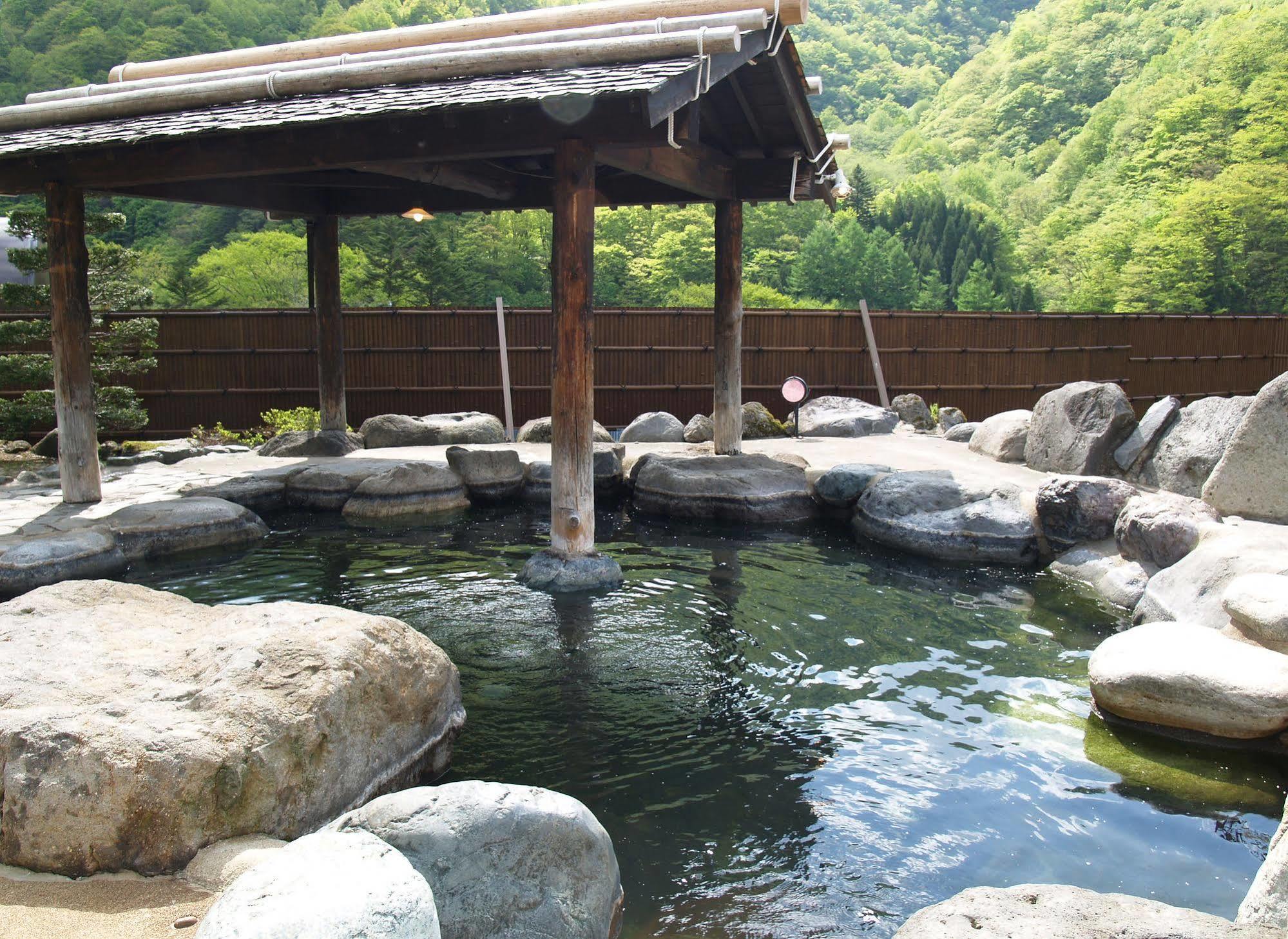 Okada Ryokan Warakutei Takayama  Zewnętrze zdjęcie